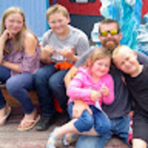 Meet your Posher, Thadeus